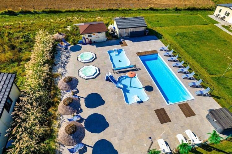Holiday Resort, Ustronie Morskie Exterior foto